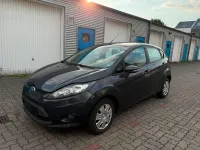 Gebraucht Ford Fiesta 70 PS (51 kW) 2010 Grau Kleinwagen