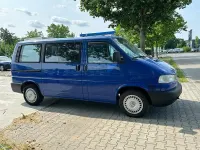 Second-hand VW Caravelle 102 CP (75 kW) 2001 Albastru Van