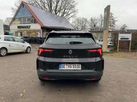 Second-hand Renault Scenic E-Tech Evolution 550 kW (748 CP) 2025 Negru SUV