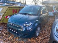 Gebraucht Fiat 500e 86 kW (118 PS) 2023 Grün Limousine