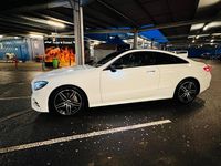 Gebraucht Mercedes E200 AMG 184 PS (135 kW) 2018 Weiß Coupé