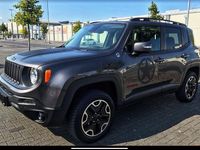 Gebraucht Jeep Renegade Trailhawk 170 PS (125 kW) 2016 Grau SUV