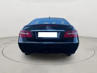 Gebraucht Mercedes E300 252 PS (185 kW) 2011 Schwarz Coupé
