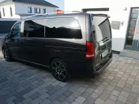 Gebraucht Mercedes V300 AMG 237 PS (174 kW) 2023 Grau Van / Kleinbus