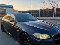 Gebraucht BMW 530 Performance 258 PS (189 kW) 2014 Grau Limousine