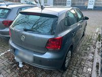 Gebraucht VW Polo 75 PS (55 kW) 2012 Grau Kleinwagen