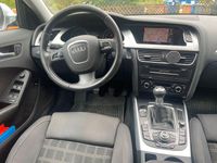 Gebraucht Audi A4 Ambiente 160 PS (117 kW) 2011 Silber Limousine