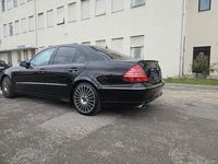 Gebraucht Mercedes E350 272 PS (200 kW) 2005 Schwarz Limousine