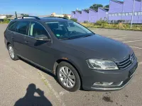 Gebraucht VW Passat Comfortline 140 PS (102 kW) 2011 Grau Kombi
