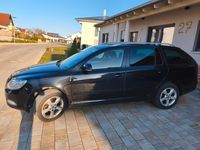 Gebraucht Skoda Octavia Elegance 105 PS (77 kW) 2013 Schwarz Kombi