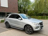 Gebraucht Mercedes ML350 258 PS (189 kW) 2011 Silber SUV