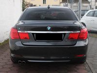 Gebraucht BMW 730 Sport Line 245 PS (180 kW) 2009 Grau Limousine