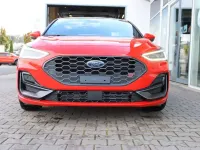 Neu Ford Focus ST 280 PS (205 kW) 2026 Racered Limousine