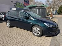 Gebraucht Opel Astra 136 PS (100 kW) 2016 Grün Kombi