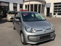 Używany VW up! 60 KM (44 kW) 2012 Srebrny Hatchback
