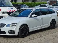 Gebraucht Skoda Octavia RS 184 PS (135 kW) 2015 Weiß Kombi