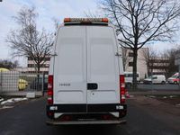 Gebraucht Iveco Daily 170 PS (125 kW) 2011 Weiß Limousine