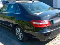 Second-hand Mercedes E200 184 CP (135 kW) 2009 Negru Berlinǎ