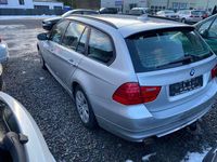 Second-hand BMW 318 143 CP (105 kW) 2012 Argintiu Break