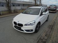 Gebraucht BMW 218 Active Tourer Sport Line 150 PS (110 kW) 2016 Weiß Van / Kleinbus
