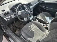 Brugt Opel Astra 140 HK (102 kW) 2006 Sort Sedan