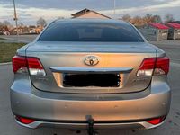 Gebraucht Toyota Avensis 124 PS (91 kW) 2012 Silber Limousine