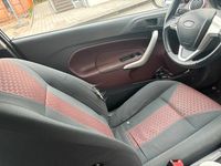 Gebraucht Ford Fiesta 82 PS (60 kW) 2008 Schwarz Kleinwagen