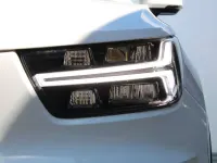 Gebraucht Volvo XC40 Basis 150 PS (110 kW) 2018 Weiß SUV