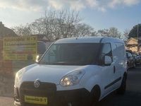 Gebraucht Fiat Doblò 90 PS (66 kW) 2011 Weiß Van / Kleinbus