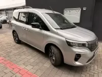 Neu Nissan Townstar N-Connecta 131 PS (96 kW) 2026 Grau Kombi