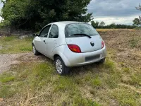 Gebraucht Ford Ka 60 PS (44 kW) 2006 Silber Kleinwagen