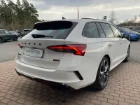 Gebraucht Skoda Octavia RS 200 PS (147 kW) 2023 Candyweiss Kombi