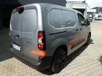 Neu Citroën Berlingo XTR 102 PS (75 kW) 2026 Stahlgrau Van / Kleinbus