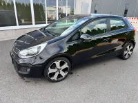 Gebraucht Kia Rio Spirit 90 PS (66 kW) 2015 Schwarz Kleinwagen