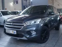 Gebraucht Ford Kuga Titanium 120 PS (88 kW) 2017 Grau SUV