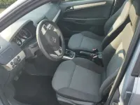 Gebraucht Opel Astra 105 PS (77 kW) 2007 Silber Limousine
