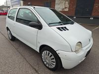 Second-hand Renault Twingo 58 CP (42 kW) 2006 Alb Hatchback