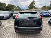 Gebraucht Ford Focus Fun X 101 PS (74 kW) 2006 Schwarz Limousine