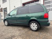 Gebraucht VW Sharan Trendline 204 PS (150 kW) 2002 Grün Van / Kleinbus