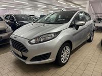 Gebraucht Ford Fiesta 80 PS (58 kW) 2015 Silber Kleinwagen