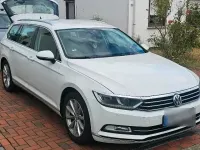Gebraucht VW Passat 150 PS (110 kW) 2018 Weiß Kombi