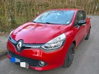 Gebraucht Renault Clio IV 90 PS (66 kW) 2015 Rot Kleinwagen