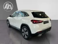 Gebraucht Mercedes GLA180 Progressive 136 PS (100 kW) 2025 Weiß unilack polarweiß SUV