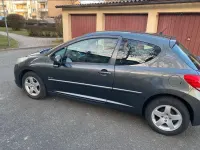 Gebraucht Peugeot 207 73 PS (53 kW) 2011 Grau Limousine
