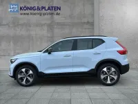 Neu Volvo XC40 Plus 197 PS (144 kW) 2026 Blau SUV