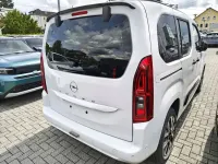 Neu Opel Combo-e Life 100 kW (136 PS) 2026 Weiss Van / Kleinbus