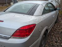 Gebraucht Opel Astra Cabriolet 140 PS (102 kW) 2007 Silber Cabrio