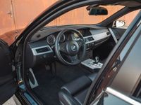 Second-hand BMW M5 507 CP (372 kW) 2006 Negru Berlinǎ