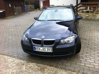Gebraucht BMW 318 129 PS (94 kW) 2007 Blau metallic Kombi
