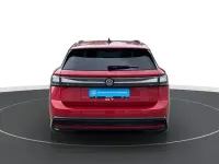 Gebraucht VW ID.7 Pro 210 kW (286 PS) 2025 Rot Kombi
